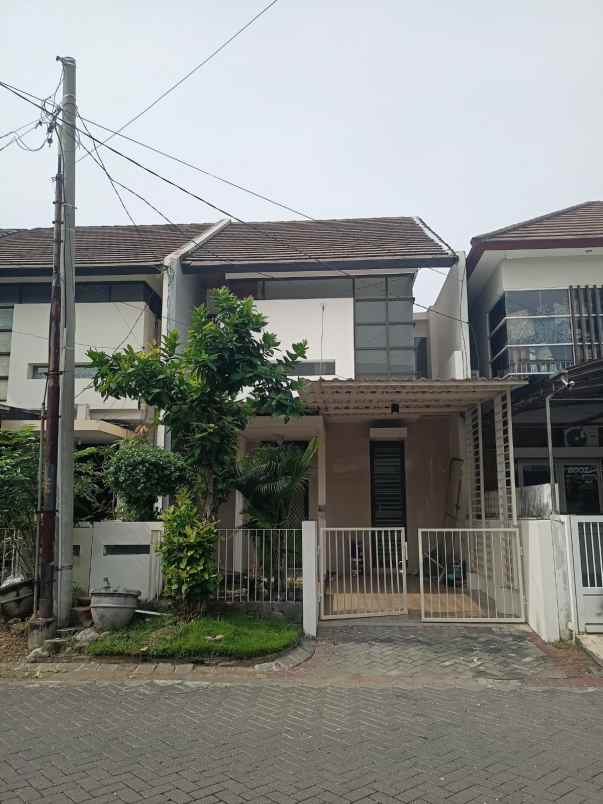 dijual rumah pantai mentari