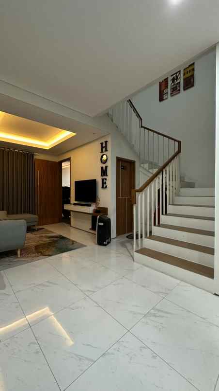 dijual rumah parangtritis