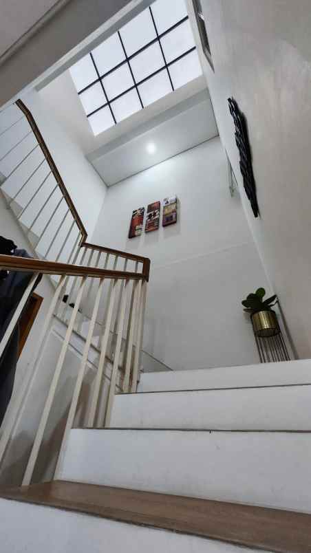 dijual rumah parangtritis