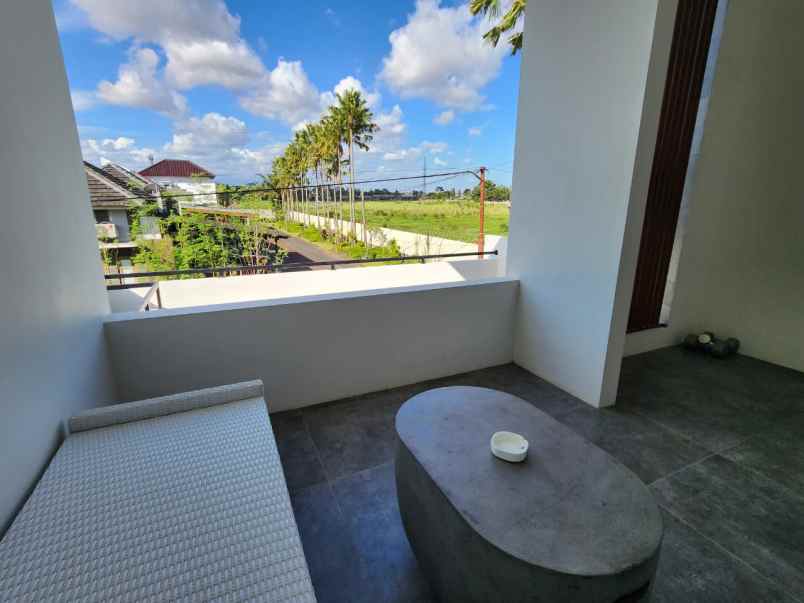 dijual rumah parangtritis