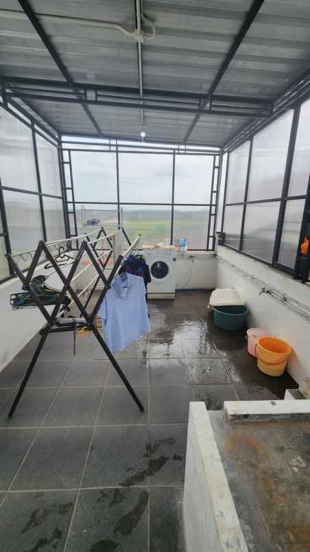 dijual rumah parangtritis