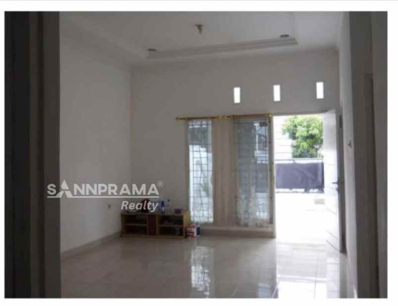 dijual rumah pasir jambu