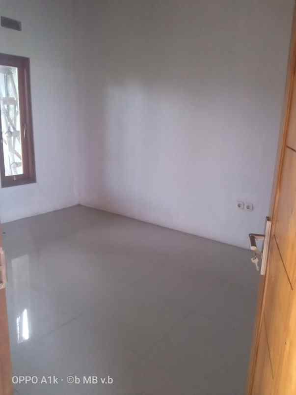 dijual rumah perum banjar dowo