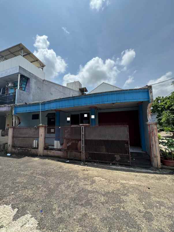 dijual rumah perum duta krsanji bintara