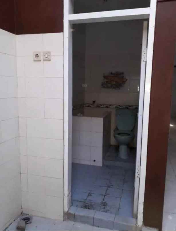 dijual rumah perum wisma penjaringan sari