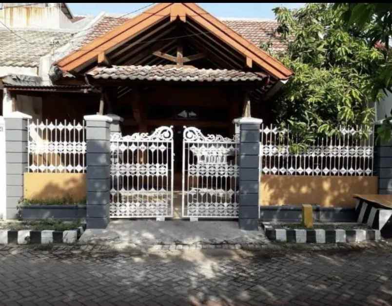 dijual rumah perum wisma penjaringan sari