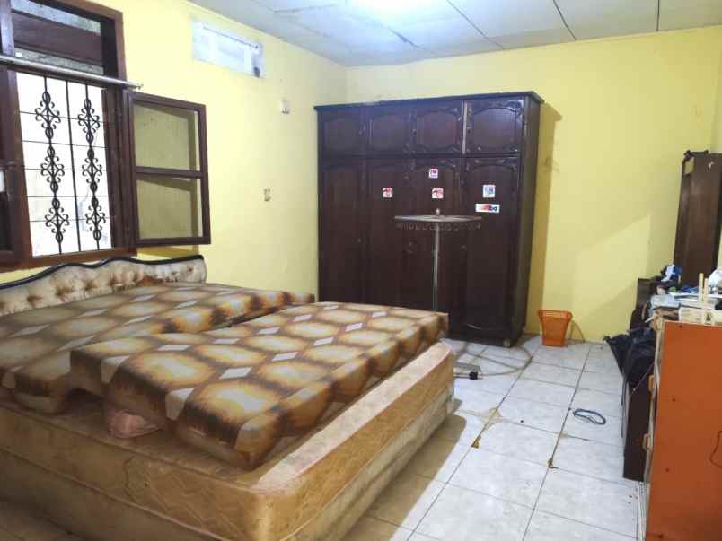 dijual rumah perumahan komplek ptb