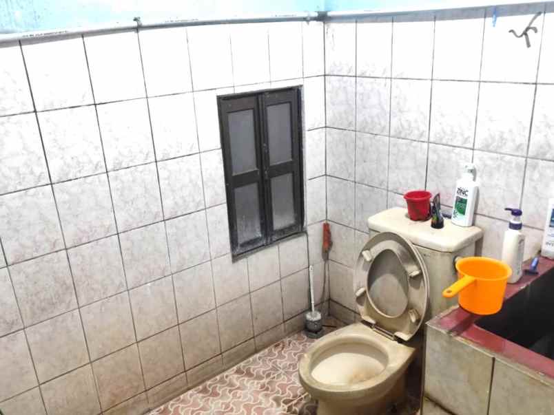 dijual rumah perumahan komplek ptb