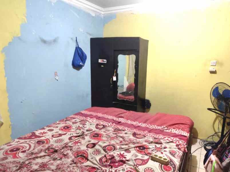 dijual rumah perumahan komplek ptb