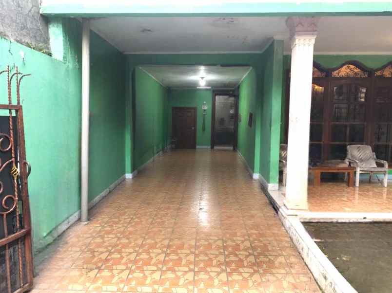 dijual rumah perumahan komplek ptb