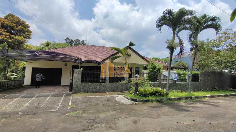 dijual rumah perumahan pakuan i jl