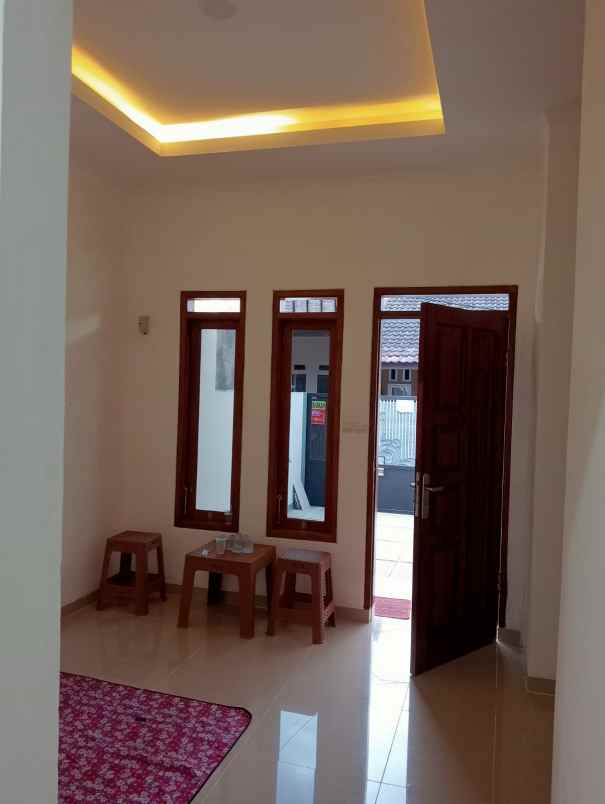 dijual rumah perumahan permata biru