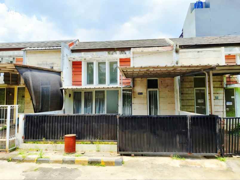 dijual rumah perumahan permata cimanggis