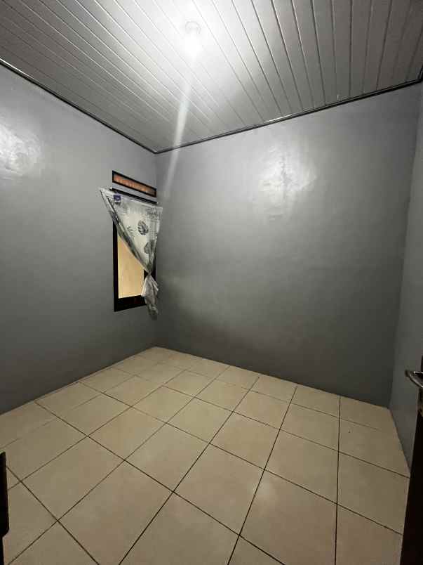 dijual rumah perumahan permata jl