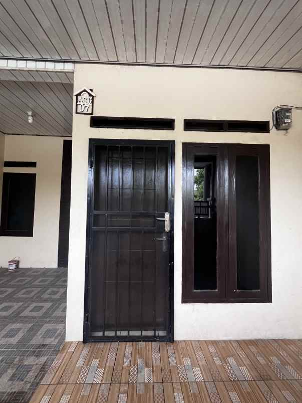 dijual rumah perumahan permata jl