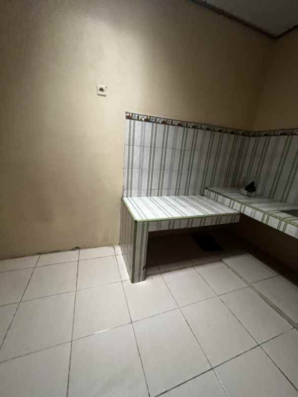 dijual rumah perumahan permata jl