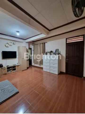dijual rumah petogogan kebayoran baru