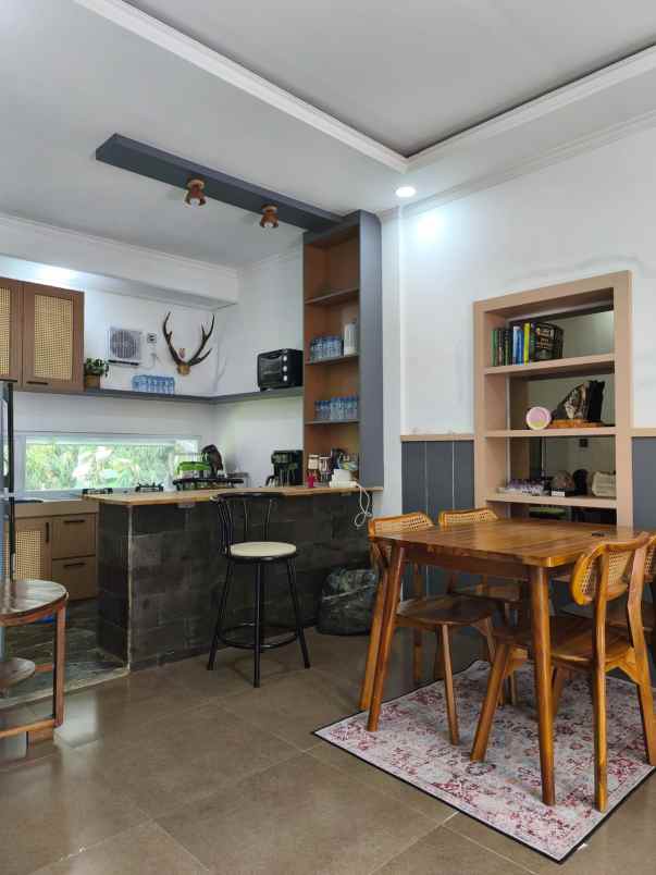 dijual rumah pondok bunga sariwangi