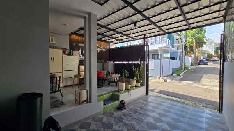 dijual rumah pondok hijau indah