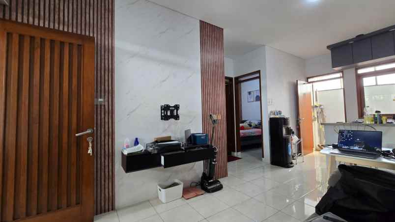 dijual rumah pondok hijau indah