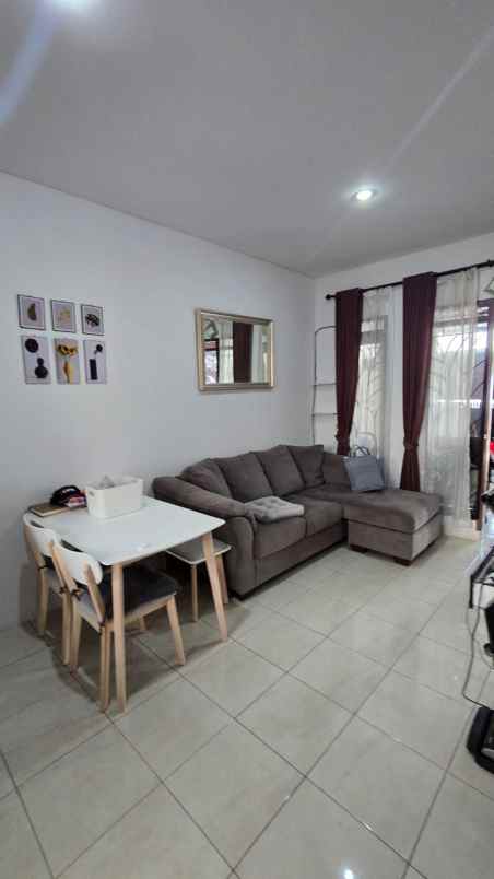 dijual rumah pondok hijau indah