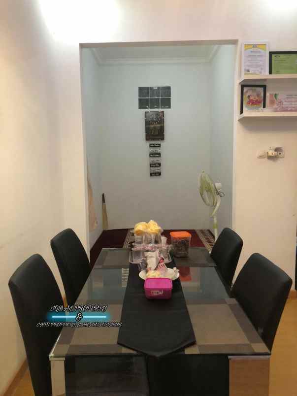 dijual rumah pondok kopi
