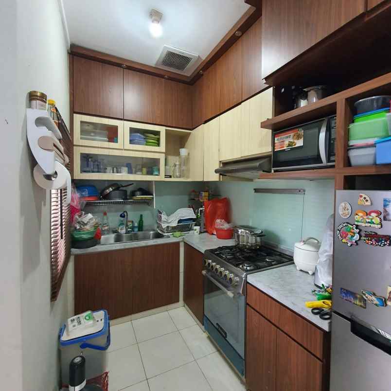 dijual rumah premier serenity