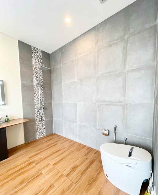 dijual rumah pulomas
