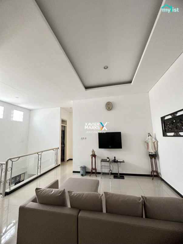 dijual rumah purimas