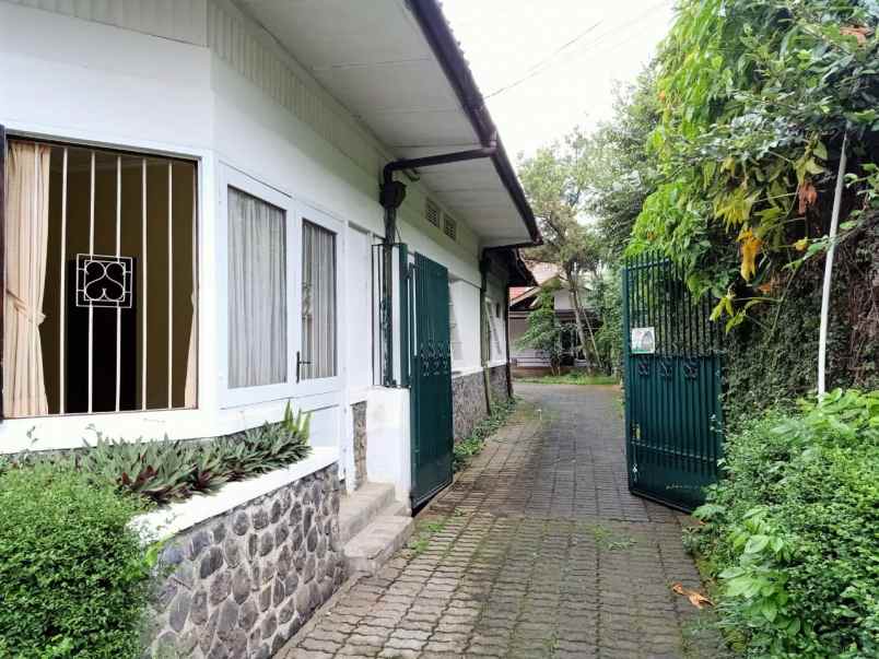 dijual rumah re martadinata citarum bandung