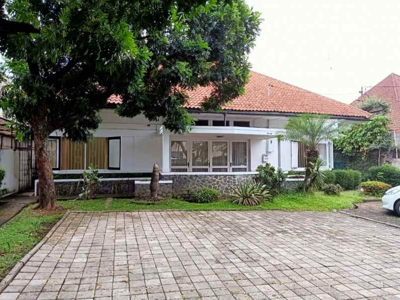 dijual rumah re martadinata citarum bandung