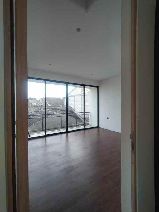 dijual rumah riung bandung margahayu