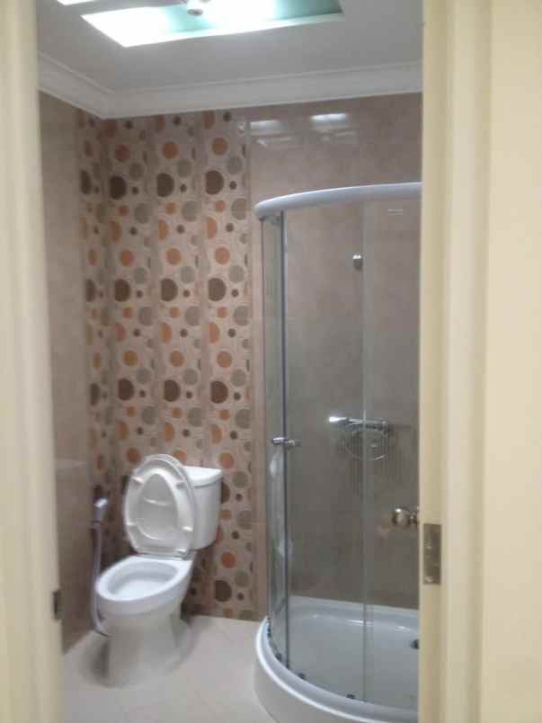 dijual rumah rumah jl simpang kh yusuf