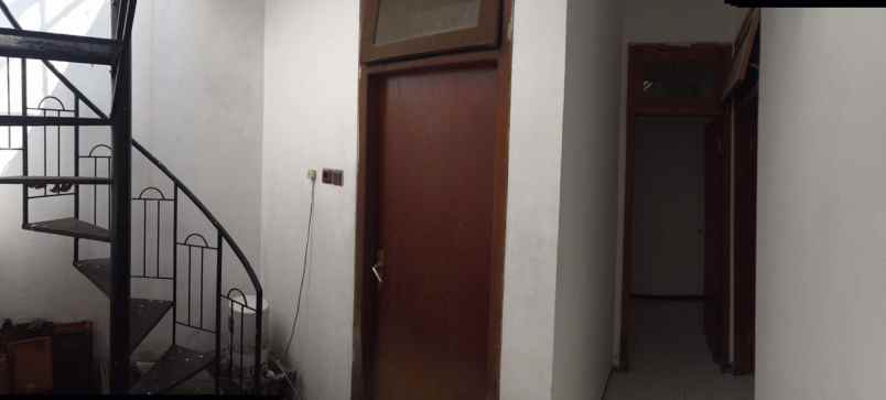 dijual rumah rungkut barata surabaya