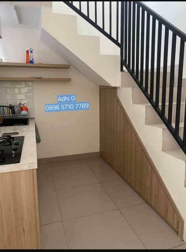 dijual rumah sariwangi