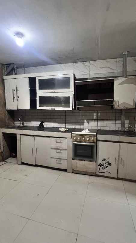 dijual rumah sawangan