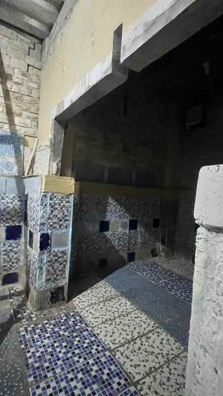 dijual rumah sawangan