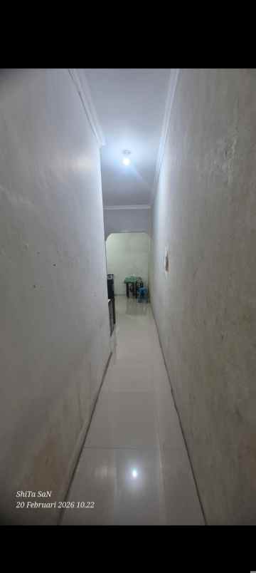 dijual rumah second terawat di pancoran mas depok