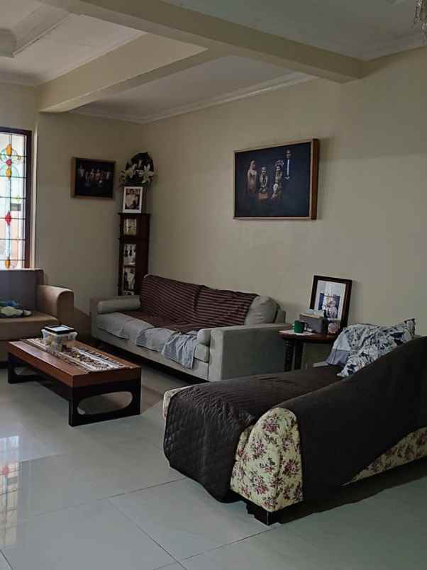 dijual rumah secondary dalam komplek one gate