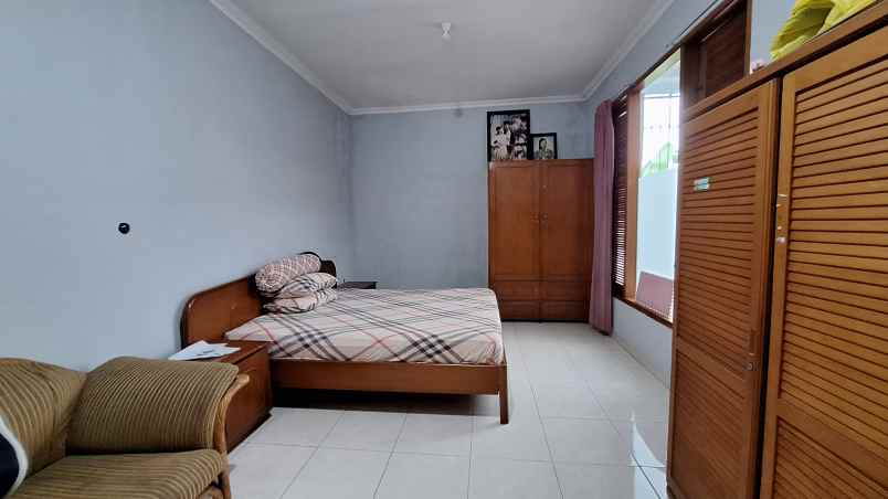 dijual rumah setrasari setramurni sukahaji