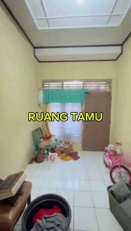 dijual rumah siap huni dua lantai lokasi strategis