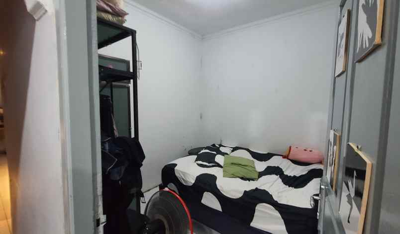 dijual rumah siap huni strategis ke mrt lebak bulus