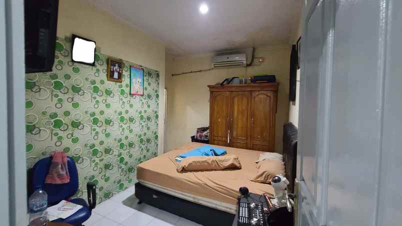 dijual rumah siap huni strategis ke mrt lebak bulus