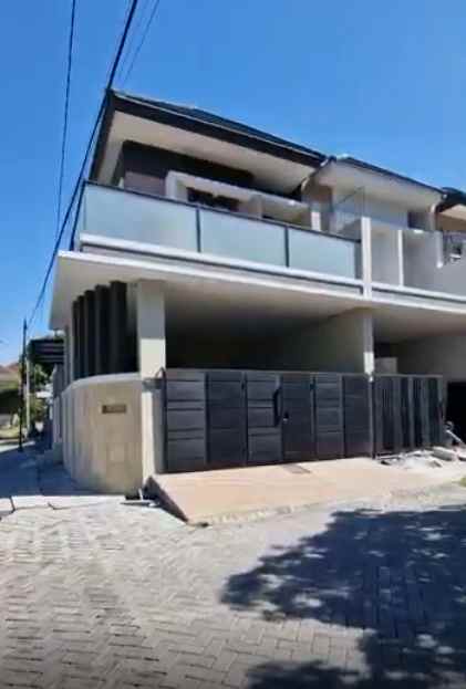 dijual rumah sidosermo