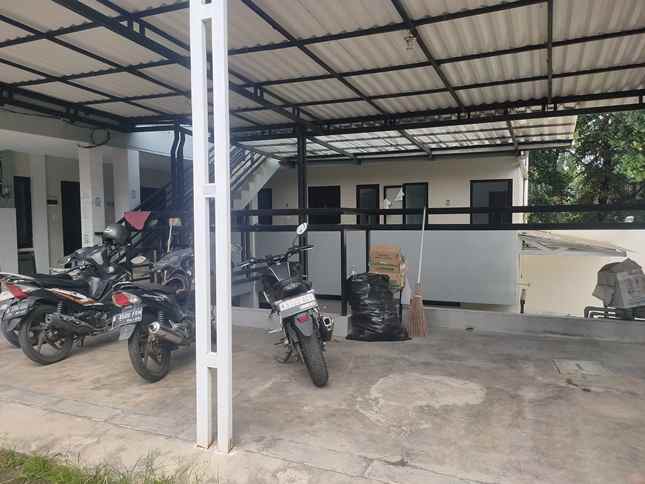 dijual rumah soekarno hatta