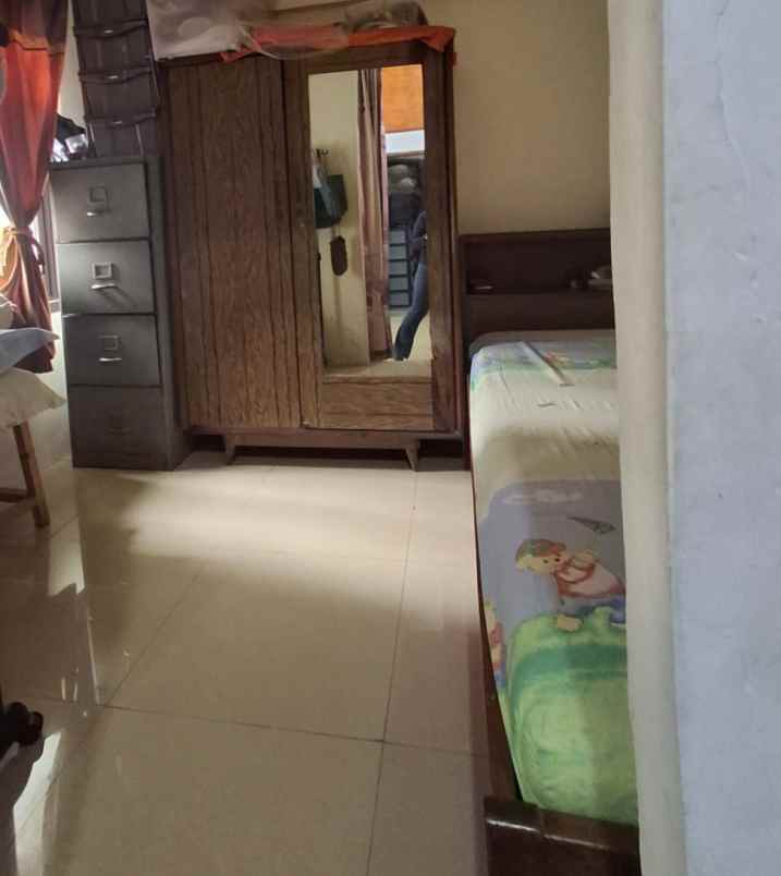 dijual rumah strategis