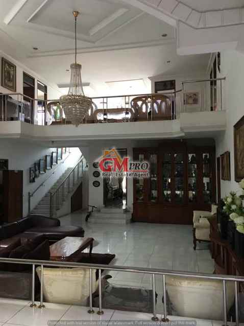 dijual rumah suryalaya