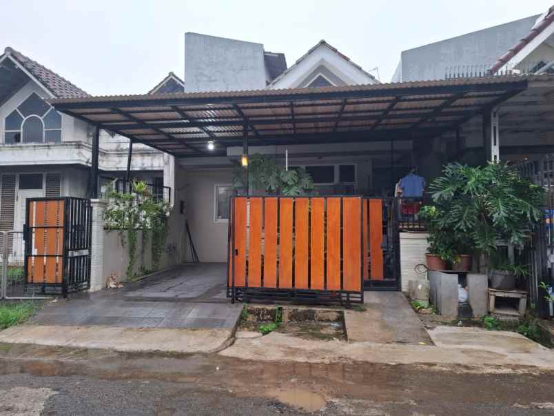 dijual rumah taman modern
