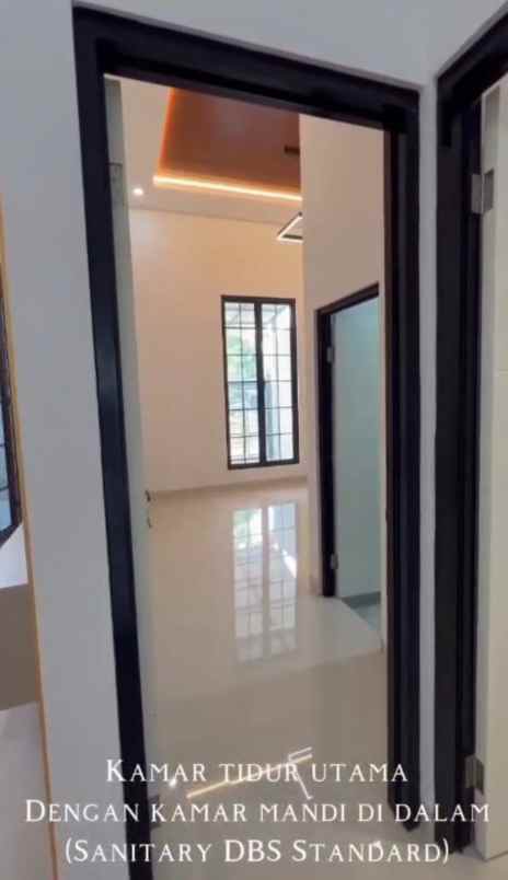 dijual rumah taman surya
