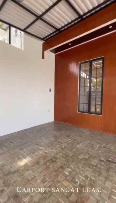 dijual rumah taman surya